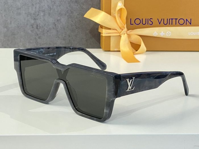 Louis Vuitton Sunglasses Top Quality LVS00677